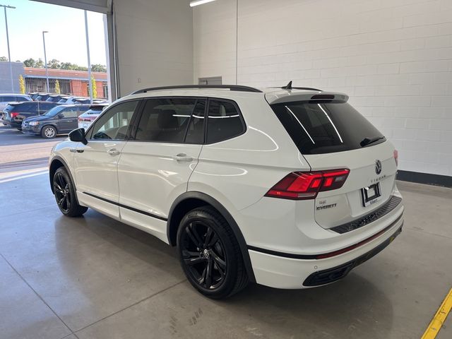 2024 Volkswagen Tiguan SE R-Line Black