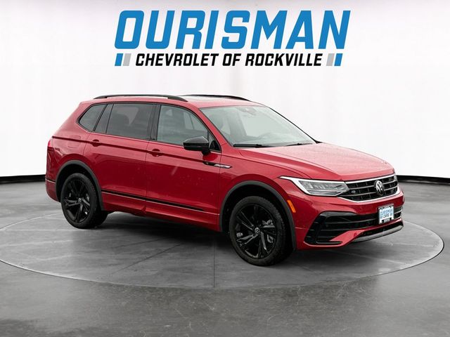 2024 Volkswagen Tiguan SE R-Line Black