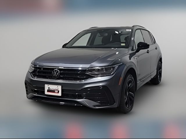 2024 Volkswagen Tiguan SE R-Line Black