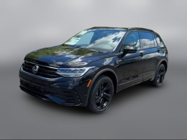 2024 Volkswagen Tiguan SE R-Line Black