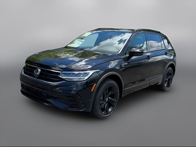 2024 Volkswagen Tiguan SE R-Line Black