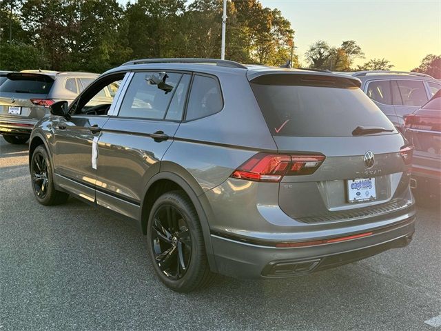 2024 Volkswagen Tiguan SE R-Line Black