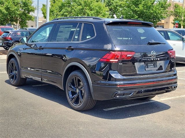 2024 Volkswagen Tiguan SE R-Line Black