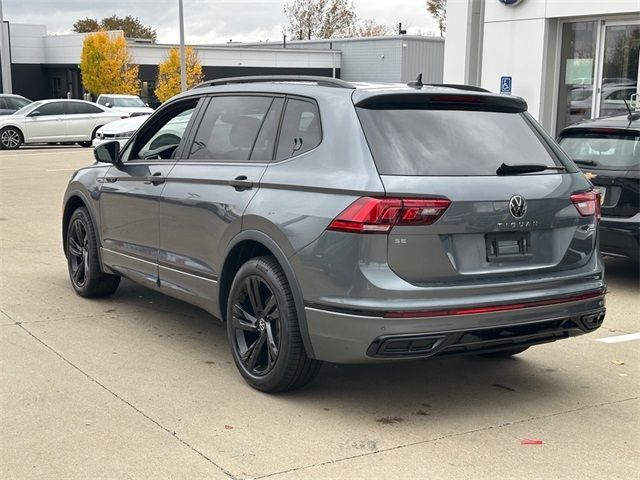 2024 Volkswagen Tiguan SE R-Line Black