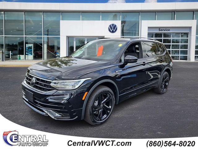 2024 Volkswagen Tiguan/Taos SE R-Line Black