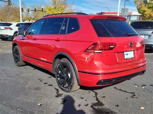 2024 Volkswagen Tiguan SE R-Line Black