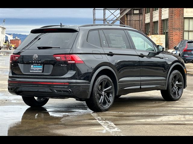 2024 Volkswagen Tiguan SE R-Line Black