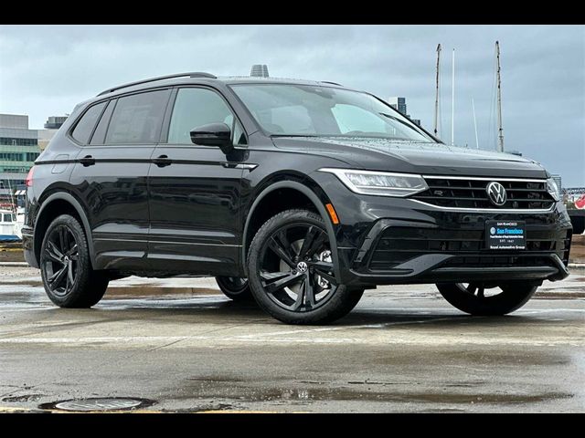 2024 Volkswagen Tiguan SE R-Line Black