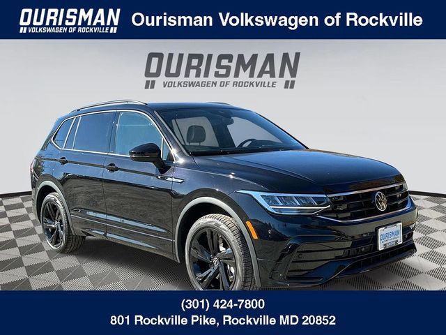 2024 Volkswagen Tiguan SE R-Line Black