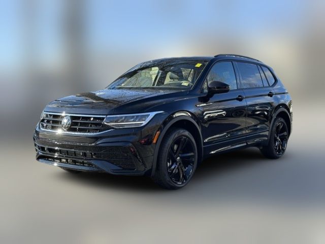 2024 Volkswagen Tiguan SE R-Line Black