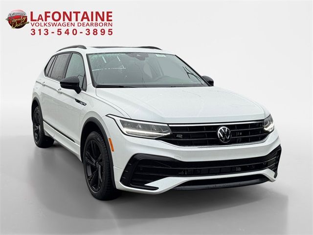 2024 Volkswagen Tiguan SE R-Line Black