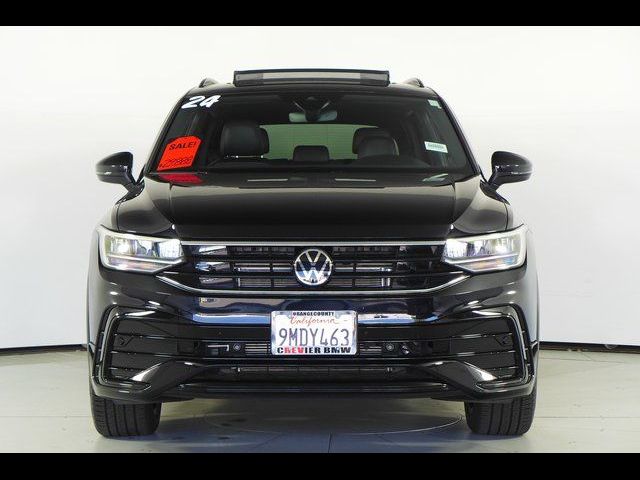 2024 Volkswagen Tiguan SE R-Line Black