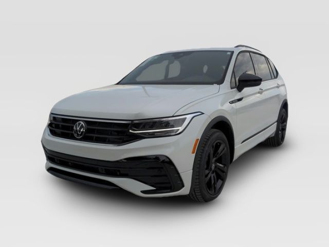 2024 Volkswagen Tiguan SE R-Line Black