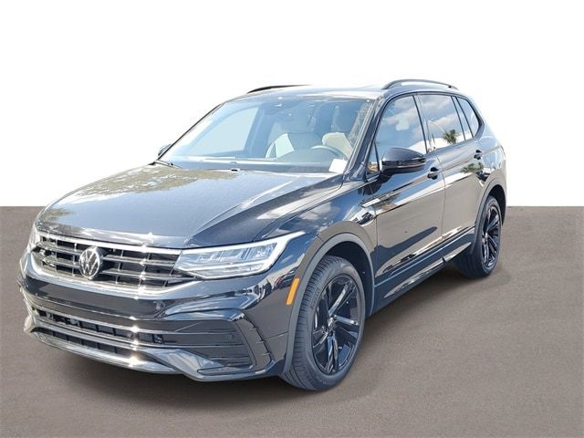 2024 Volkswagen Tiguan SE R-Line Black