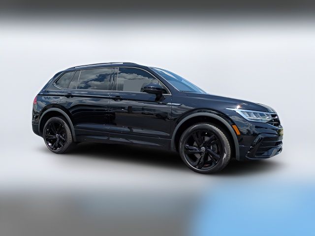 2024 Volkswagen Tiguan SE R-Line Black