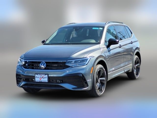 2024 Volkswagen Tiguan SE R-Line Black