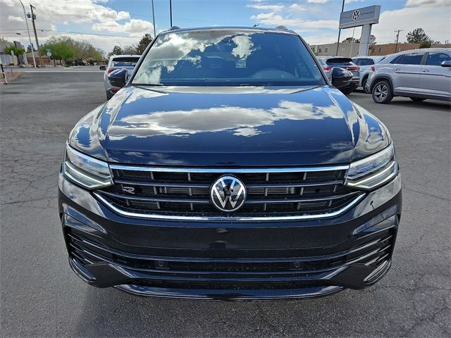 2024 Volkswagen Tiguan SE R-Line Black