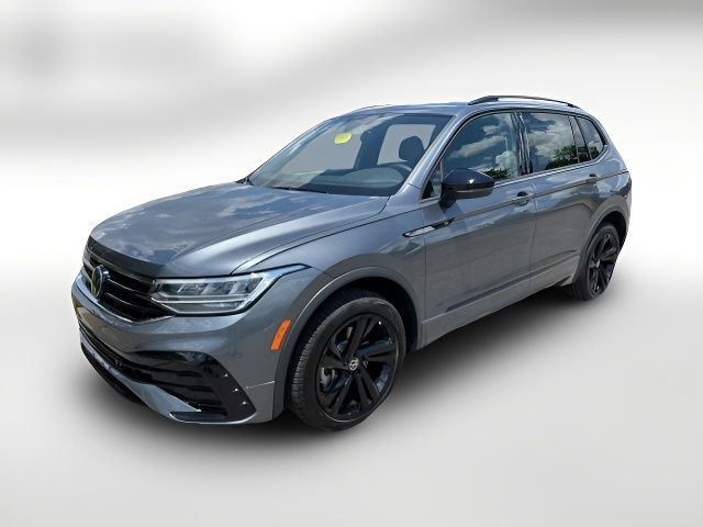 2024 Volkswagen Tiguan SE R-Line Black