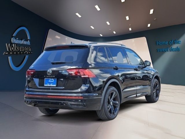 2024 Volkswagen Tiguan SE R-Line Black