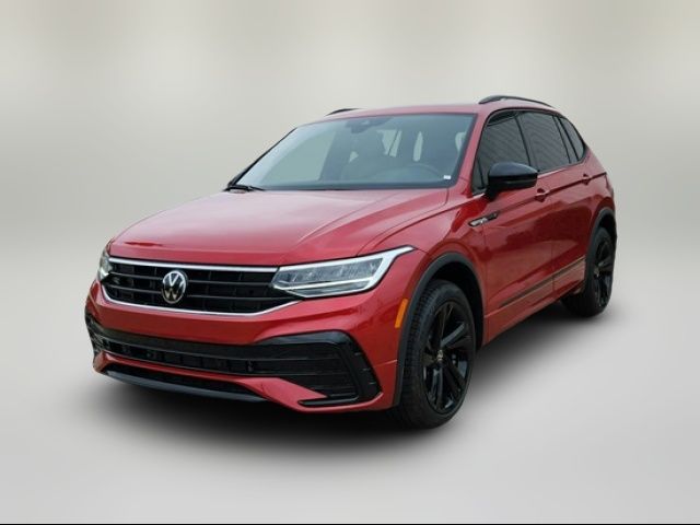 2024 Volkswagen Tiguan SE R-Line Black