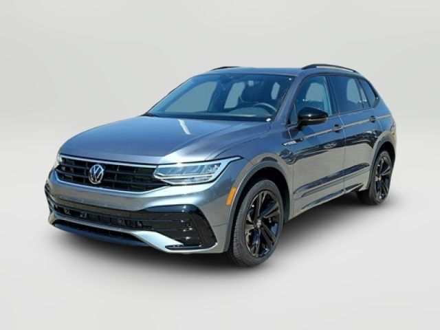 2024 Volkswagen Tiguan SE R-Line Black