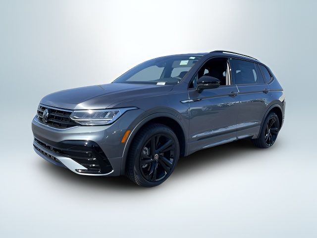 2024 Volkswagen Tiguan/Taos SE R-Line Black