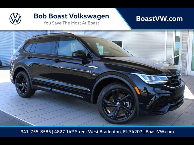 2024 Volkswagen Tiguan/Taos SE R-Line Black