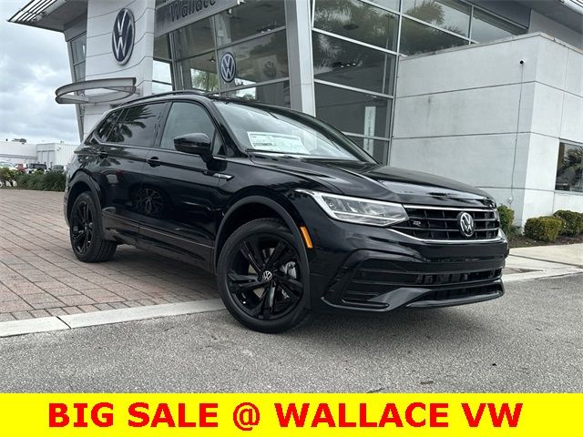 2024 Volkswagen Tiguan SE R-Line Black