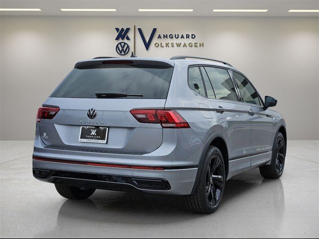 2024 Volkswagen Tiguan SE R-Line Black