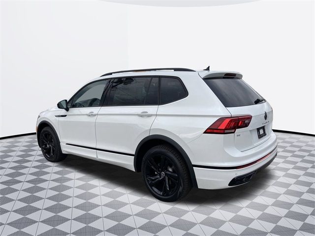 2024 Volkswagen Tiguan SE R-Line Black