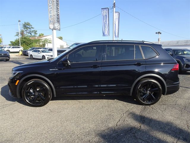 2024 Volkswagen Tiguan SE R-Line Black