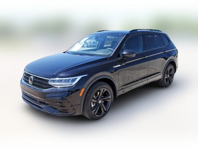 2024 Volkswagen Tiguan SE R-Line Black