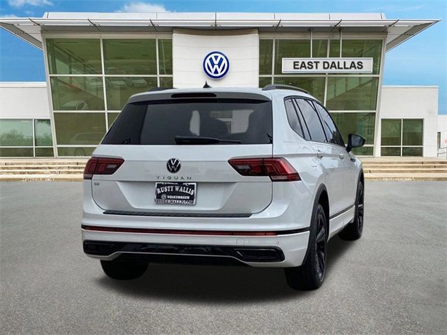 2024 Volkswagen Tiguan SE R-Line Black