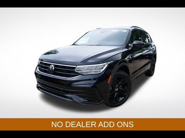 2024 Volkswagen Tiguan SE R-Line Black