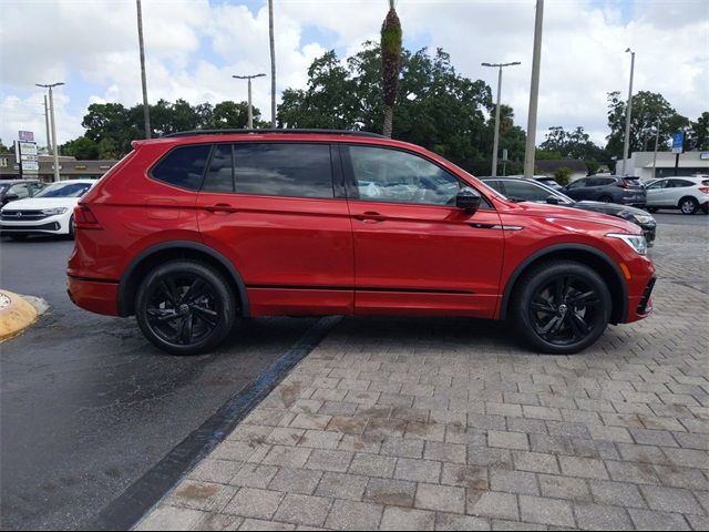 2024 Volkswagen Tiguan SE R-Line Black