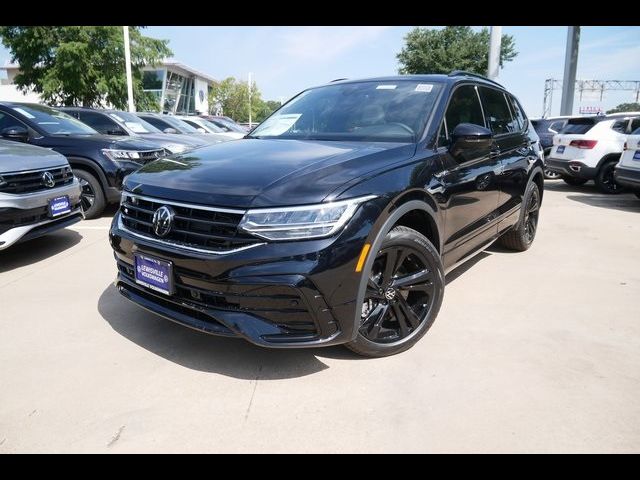 2024 Volkswagen Tiguan SE R-Line Black