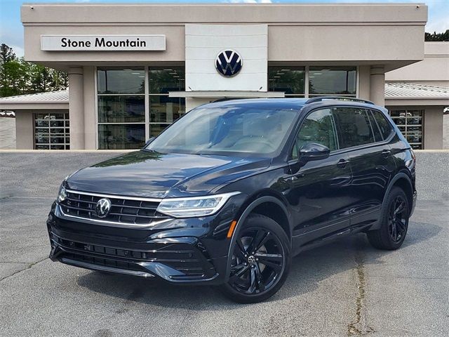 2024 Volkswagen Tiguan SE R-Line Black