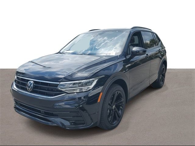 2024 Volkswagen Tiguan SE R-Line Black