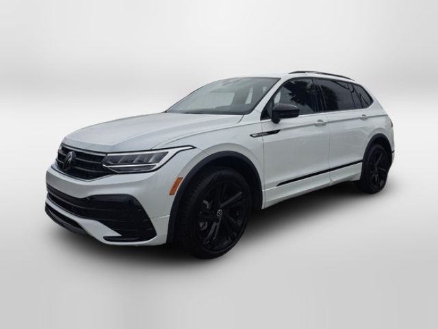 2024 Volkswagen Tiguan SE R-Line Black