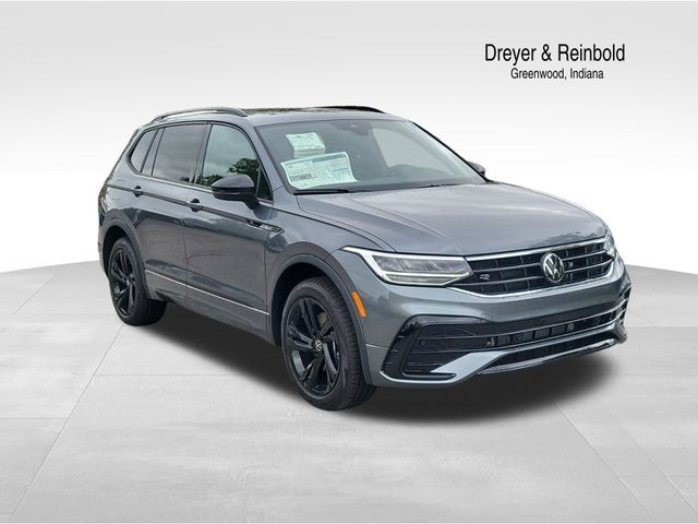 2024 Volkswagen Tiguan SE R-Line Black