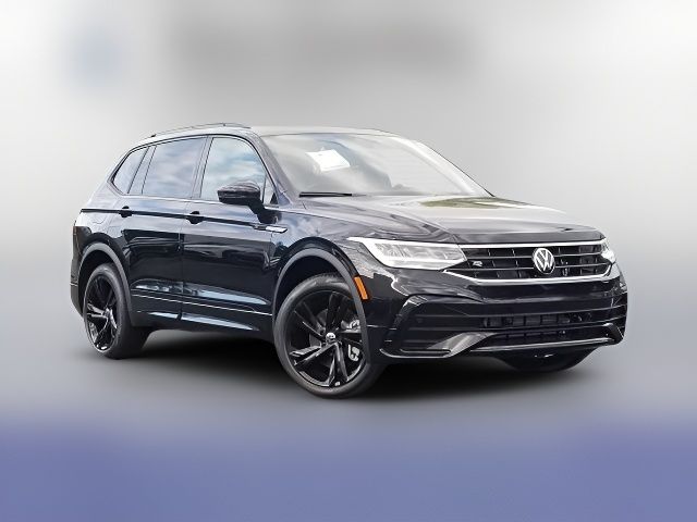 2024 Volkswagen Tiguan SE R-Line Black