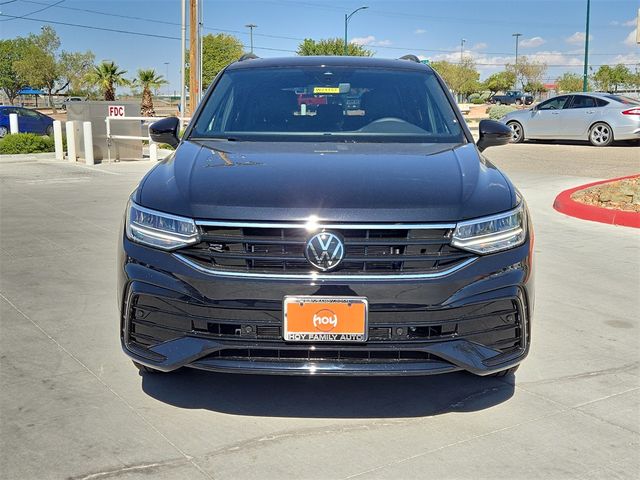 2024 Volkswagen Tiguan SE R-Line Black