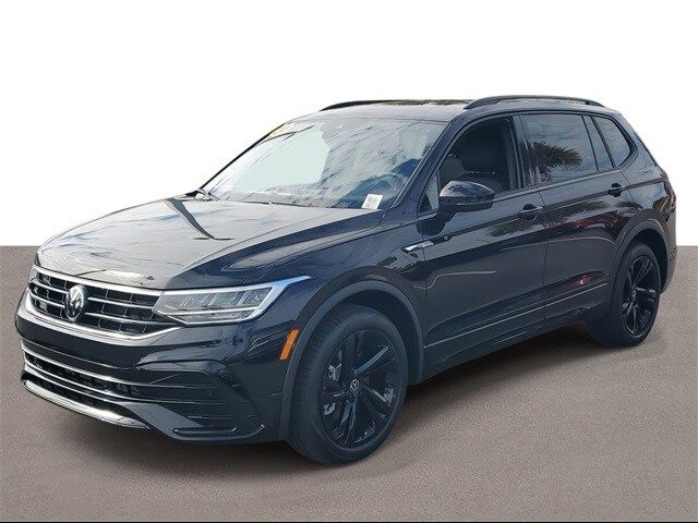 2024 Volkswagen Tiguan SE R-Line Black