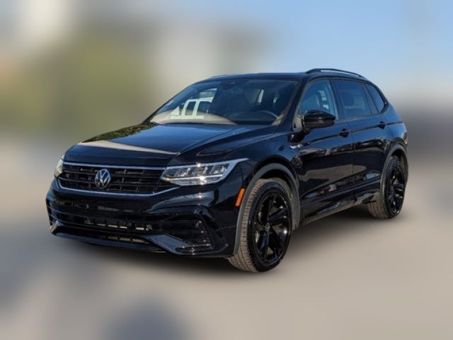 2024 Volkswagen Tiguan SE R-Line Black