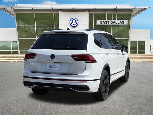 2024 Volkswagen Tiguan SE R-Line Black