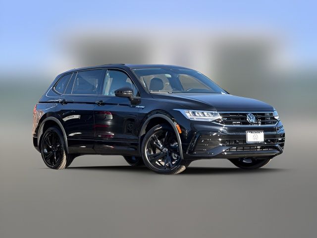 2024 Volkswagen Tiguan SE R-Line Black