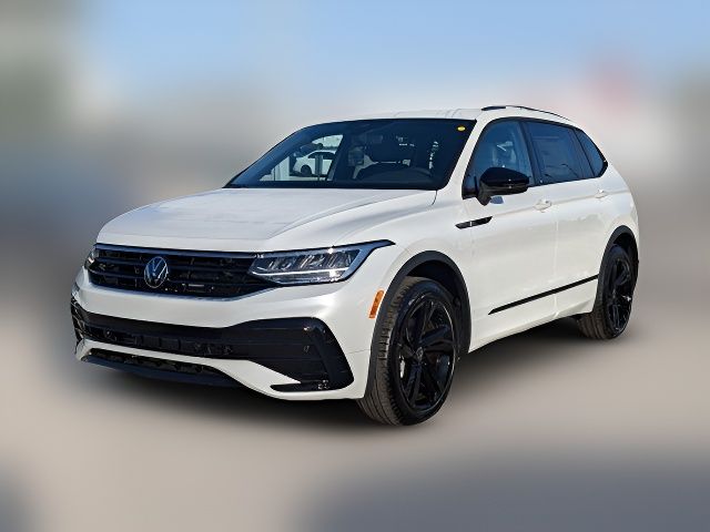 2024 Volkswagen Tiguan SE R-Line Black