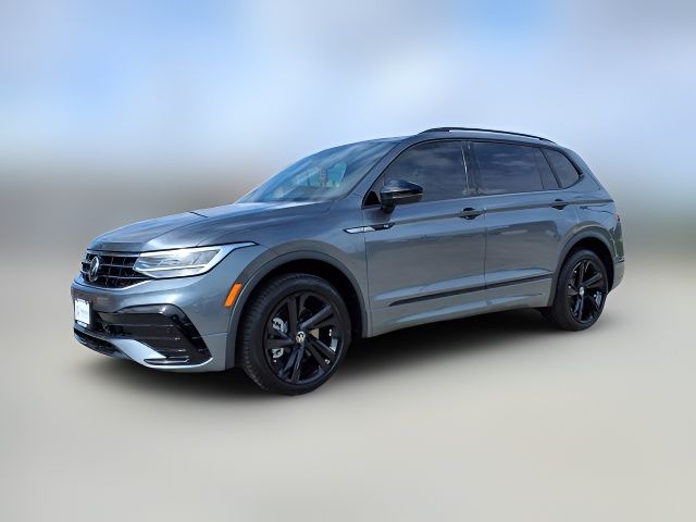 2024 Volkswagen Tiguan/Taos SE R-Line Black