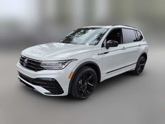 2024 Volkswagen Tiguan SE R-Line Black