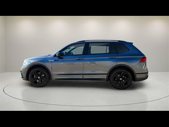 2024 Volkswagen Tiguan/Taos SE R-Line Black